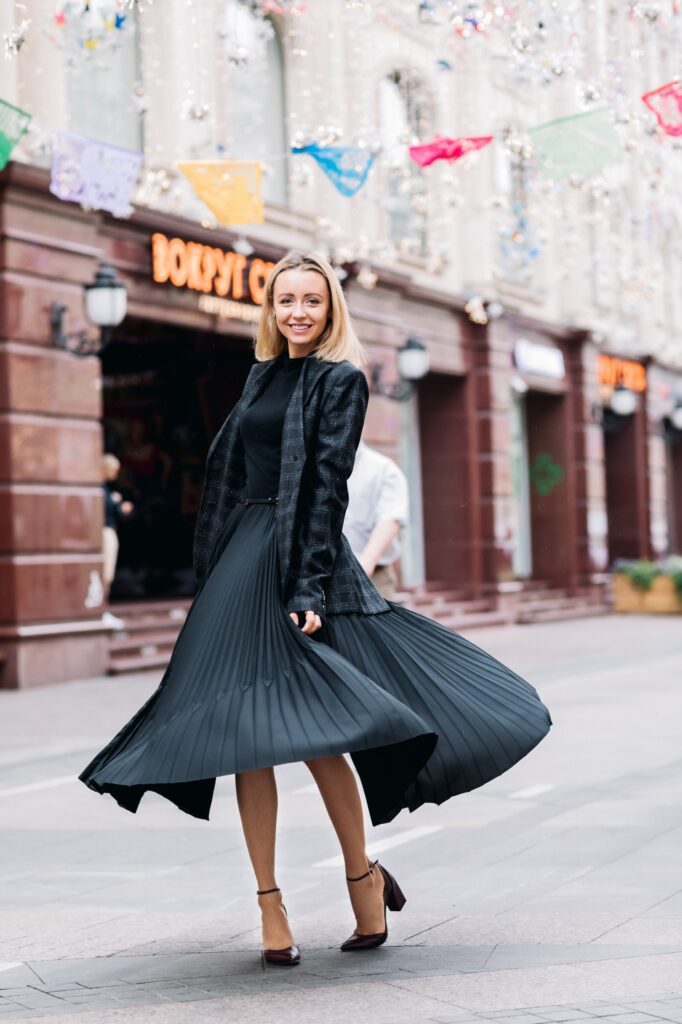 9 super easy ways to wear dresses in the winter and not freeze