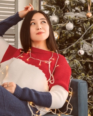 Holiday Survival Guide: 5 Ways to Make it Through the Holidays and Keep Your Sanity
